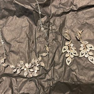 Matching Earring and Necklace Set